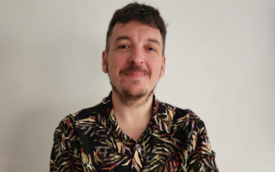 Wild Fi incorpora Social Media Director.