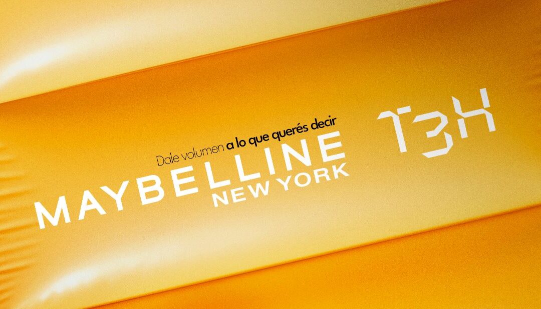 Colossal Bubble de Maybelline New York y The 3Hundred presentan su nueva campaña